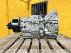 Eaton Fuller Transmission FS4205B 5 Speed