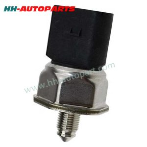 55PP33 02 Electronic pressure transducer For MERCEDES BENZ European Truck Parts HH-AutoParts Mercedes-Benz