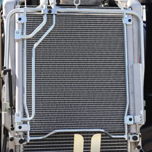 Engine cooling radiator in vehicle