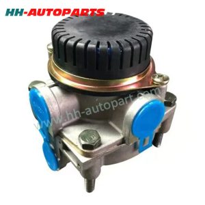 Relay Valve AC574BYW For Iveco 5010525558 Euro Truck Spare Parts HH-AutoParts Ref No. Iveco 503135582 Renault 5010525558 KNORR-BREMSE AC574BYW Description Relay Valve Application Renault Midliner, Midlum, D-Truck Midlum Renault Trucks G, Maxter, Midlum, Premium /TR/PR, Kerax /DXi 11