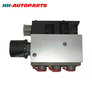 Solenoid Valve for Renault 5010347767 0501100040 Volvo 3112823 Euro Truck Spare Parts HH-AutoParts Ref No. DAF 1528269 Iveco 5010347767 Renault 5010347767 Scania 481830 Volvo 3112823, 3944717 KNORR-BREMSE 0501100040, 0501100029 Description Solenoid Valve Application Renault Truck VOLVO Truck