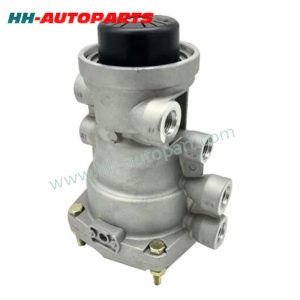 Trailer Control Valve for Renault 5010260940 AC598C 65059803000 Euro Truck Spare Parts HH-AutoParts Ref No. Renault 5010260940 Knorr 65059803000, AC598C, AC598CESR Description Trailer Control Valve Application Renault Trucks Premium /TR/PR, Kerax, AE Magnum