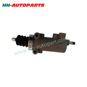 Clutch Cylinder for Renault 5010244193 5000791470 5516021277 Euro Truck Spare Parts HH-AutoParts Ref No. Renault 5000673246, 5000791470, 5010244193, 5516021277, 5516030915 Description Clutch Cylinder Application Renault Trucks M/S/ME/SE/CE, G