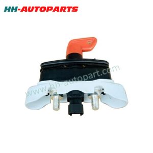 Battery Main Switch for Renault 7421199003 21243844 20514309 Euro Truck Aftermarket Parts HH-AutoParts Ref No. Renault 7421199003 Volvo 20514309, 21199003, 21243844 Description Battery Main Switch Application Renault Trucks Midlum DXi 5/7, Premium II TR/PR/DXi 7, Kerax DXi 11/13, D/C Volvo Bus 9/11/12/13 (D/DH engine) B 9 R /TL, B 11 R, B 12 M, B 13 R Volvo Bus B 5/6/7/8 B 5 LH /RH /TL, B 7 FB /R, B 8 R Volvo FH/FM/FMX/NH 9/10/11/12/13/16 FH/FM Volvo FL 6 (2000-), FL, FE FL/FE 2006- Volvo VM VM