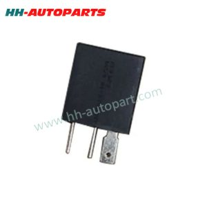 Electric Relay for Renault 5010589427 1078690 Scania 1493046 Euro Truck Aftermarket Parts HH-AutoParts Ref No. DAF 1301879, 1448174, 1670141 Iveco 02991715, 2991715, 98444017 Mercedes-Benz 0025422719, 0025423019, 0045457405, 3845427119, 7375181000 Renault 5010589427, 5010645017 Scania 1320483, 1493046 Volvo 1078690, 3093031 Description Electric Relay Application DAF F 75/95, 65/75/85 CF, 95 XF, CF 65 /II /IV, CF 75 /IV, CF 85 /IV, XF 95/105 Iveco PowerStar, MK, Eurocargo, EuroTech, EuroStar, Stralis, AD/AT/AS Stralis, EuroTrakker, AD/AT Trakker, Euromover Iveco Bus EuroRider Mercedes-Benz O 300-/O 400-Series / Setra S 200-/S 300-Series BM 382/384/398/664 Mercedes-Benz O 500-Series / Setra S 400-/S 500-Series BM 382/390/634/664 Renault Midliner, Midlum, D-Truck Midlum II DXi 5/7 Renault Trucks Midlum II DXi 5/7, Premium II TR/PR/ DXi 7, Kerax DXi 11/13, Magnum DXi 12/13 Scania Bus 4-/F-/K-/N-Series F-/K-/N-Series K, N Scania L-/P-/G-/R-/S-Series L/P/G/R/S Scania P-/G-/R-/T-Series P/G/R/T Volvo Bus 9/11/12/13 (D/DH engine) B 9 R /S, B 12 B /M /R, B 13 R, Volvo 9700/9900 Volvo Bus B 5/6/7/8 B 7 R Volvo F/FL 6 (-2000), F/FL/FM 7, FLC FM 7 1996-2001 Volvo FH/FM/FMX/NH 9/10/11/12/13/16 FH 12 1998-2005, FH 16 1998-2006, FM 9 2001-2005, FM 12 2001-2005, NH 12 Volvo FL 6 (2000-), FL, FE FL 6 2000-2006