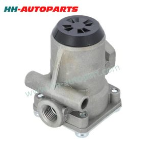 Pressure Limiting Valve for Renault 7421339179 4750150720 DAF 1524015 Euro Truck Aftermarket Parts HH-AutoParts Ref No. DAF 1524015 Renault 7421339179 Scania 1935026 Volvo 20382312, 21339179 WABCO 4750150720 Description Pressure Limiting Valve Application Renault Trucks Premium II TR, C/K/T Volvo Bus 9/11/12/13 (D/DH engine) B 12 M Volvo FH/FM/FMX/NH 9/10/11/12/13/16 FH 12 2001-2005, FH 16 2003-2006, FM 9 2001-2005, FM 12 2001-2005, FH/FM 2005-2012, FMX, NH 12