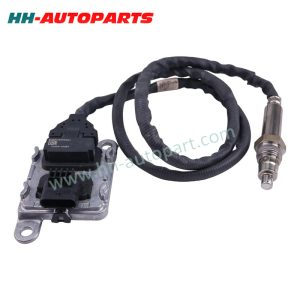 1J524-19360 SNS374 5WK97374 NOx Sensor for Kubota Parts Nitrogen Oxide Sensor HH-AutoParts Ref No. 1J524-19360 1J52419360 82209967 SNS374 5WK97374 A2C94410800-03 1J524-19361 1J52419361 1J631-19360 1J63119360 Description NOX sensor Application Any kubota machine with the same NOx control unit