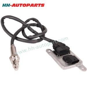 441 5128 04 A2C10474800 126B 5WK96726A NOx sensor for CAT Nitrogen Oxide Sensor HH-AutoParts Ref No. 441 5128 04 A2C10474800 126B 5WK96726A Description NOx sensor Application CAT
