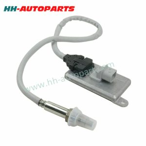 24V Nitrogen Oxygen Sensor for Mercedes Bnez OEM A0091530028 A0091530004 5WK96653A 5WK96653B Nitrogen Oxide Sensor HH-AutoParts Ref No. A0091530028 A0091530004 5WK96653A 5WK96653B Description NOx sensor Application Mercedes Benz Truck