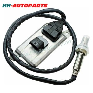 24v 5WK96626B Nitrogen Oxygen Sensor Nox Sensor 1836061 For DAF Car Accessories Nitrogen Oxide Sensor HH-AutoParts Ref No. 5WK96626B 1836061 Description NOx sensor Application DAF Car Accessories