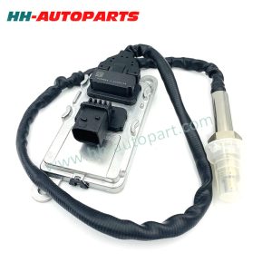 2894940 2871979 4984577 5WK96620B NOx sensor for VOLVO Nitrogen Oxide Sensor HH-AutoParts Ref No. Cummins part numbers 4984577 Continental part numbers 5WK96620B More compatible part numbers 2894940 2871979 4954222 5WK96614H 5WK96614G Description NOx sensor Application Volvo Truck