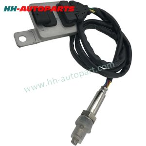 4G0907807R SNS450 A2C39689300 001 NOx C3 NOX Sensor FOR AUDI Nitrogen Oxide Sensor HH-AutoParts Ref No. VAG part numbers: 4G0907807R Continental part number: SNS450 A2C39689300-001 Description NOx sensor Application Audi A6 C7 3.0 TDI Audi A7 4G