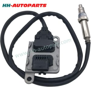 55495029 SNS492 A2C16032700 01 NOx Sensor for GM OPEL Nitrogen Oxide Sensor HH-AutoParts Ref No. GM part numbers 55495029 Continental part number SNS492 A2C16032700-01 A2C1603270001 Description NOx sensor Application Vauxhall Opel Mokka X 1.6 CDTI Vauxhall Opel Insignia MK1 A 2.0 CDTI
