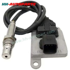 GM 12642311 5WK96645C SNS12V NOx Sensor Nitrogen Oxide Sensor HH-AutoParts Ref No. GM part numbers 12642311 Continental part number 5WK9 6645C 5WK96645C Description NOx sensor Application Chevy Silverado 2011 2012 2013 2014 2015 2016 GMC Sierra 2011 2012 2013 2014 2015 2016 2500 and 3500 HD GM GMC Duramax Diesel 6.6L