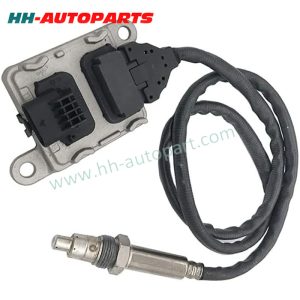 A0009059812 SNS1049 A3C03950900 01 NOx Sensor Mercedes Benz Nitrogen Oxide Sensor HH-AutoParts Ref No. Mercedes-Benz part numbers A000 905 98 12 A0009059812 Continental part number SNS1049 A3C03950900-01 A3C0395090001 Description NOx sensor Application Mercedes-Benz Sprinter W910 W907 Van Bus