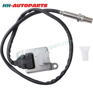 2894945 2872297 5293295 5WK96692A 5WK9 6692A NOx sensor for Cummins 12V 890mm Nitrogen Oxide Sensor HH-AutoParts Ref No. 2894945 2872297 5293295 5WK96692A 5WK9 6692A Description Nox Sensor Application Cummins 12V 890mm
