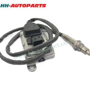 29650-84310 5wk97301 24V Nitrogen Oxygen Nox Sensor for HYUNDAI KIA Nitrogen Oxide Sensor HH-AutoParts Ref No. 29650-84310 5wk97301 Description NOx sensor Application for HYUNDAI KIA