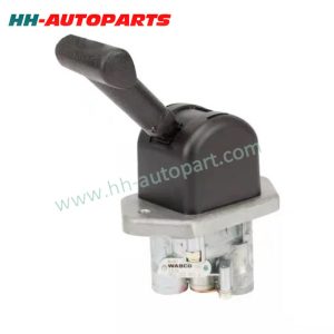 0371274 0371274R 9617230010 9617230017 Hand Brake Valve for DAF European Truck Parts HH-AutoParts Ref No. DAF 0371274, 0371274A, 0371274R, 371274, 371274A, 371274R WABCO 9617230010 Description Hand Brake Valve Application DAF F 2800/2900/3200, F 3300/3600, N 2800, Bus