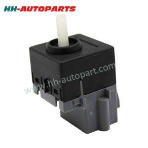 Peterbilt 08-15 384 blower switch 599-5000 HH-AutoParts